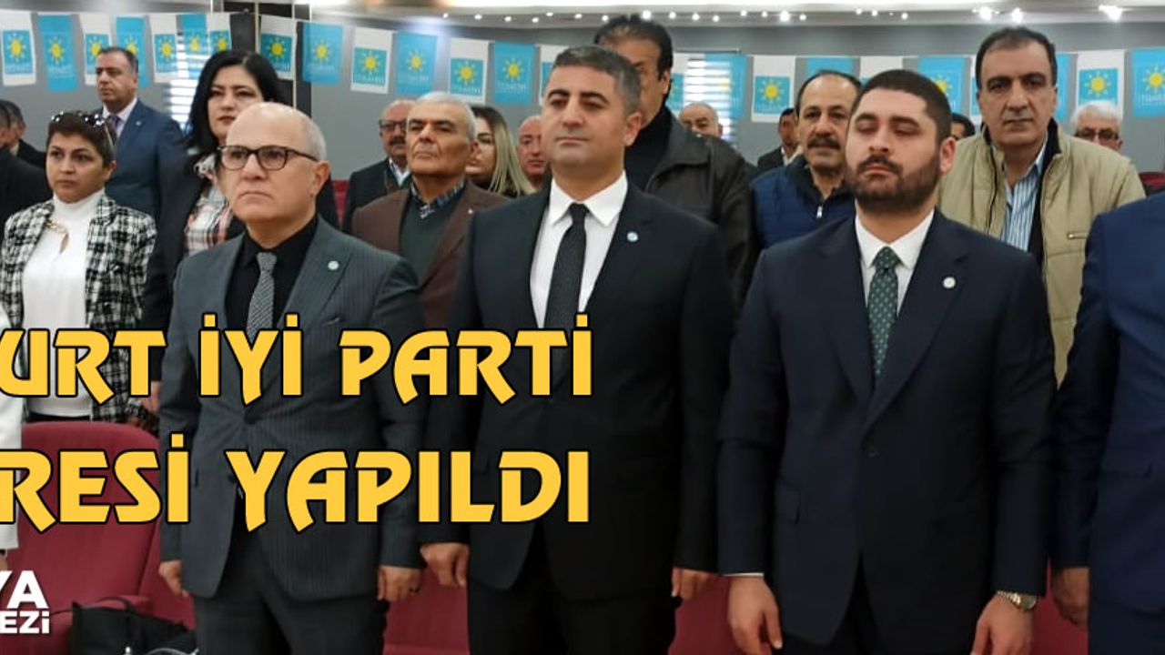 İYİ Parti Yeşilyurt İlçe Kongresi Şehit Ömer Halisdemir Konferans salonunda gerçekleştirildi.
